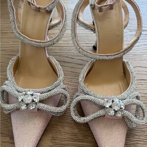 MACH & MACH Pink Glitter Heels with Silver Bow